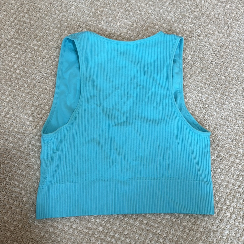 Blue Ribbed Cropped Tank Top - Picture 2 of 2